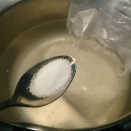salt water for cooking rice in a bag