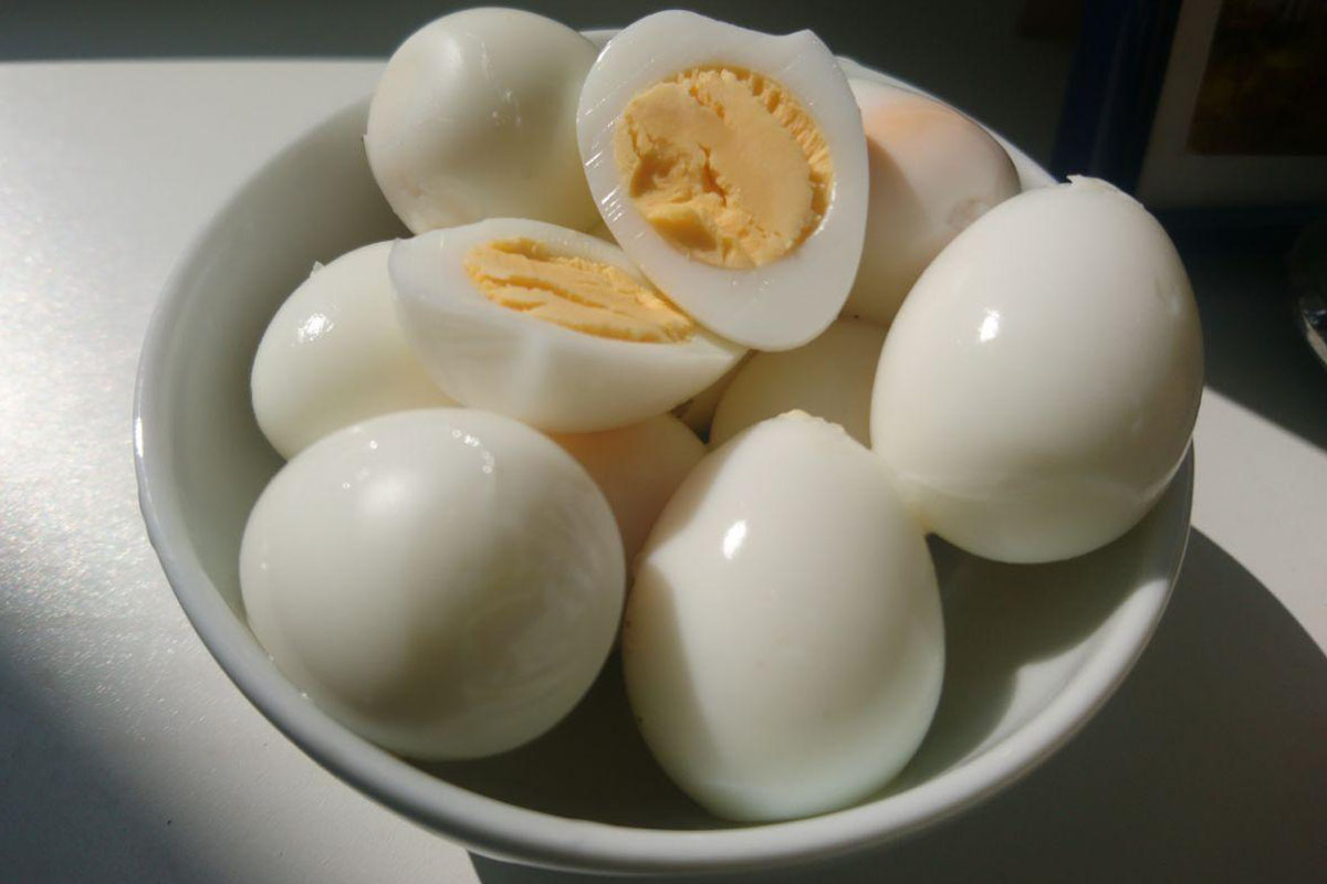 boiled quail eggs