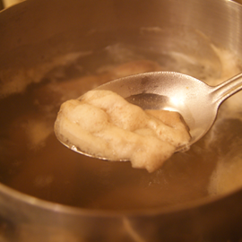 remove foam when boiling the kidneys