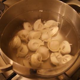 put dumplings in boiling water